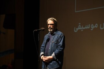 واکنش حسین علیزاده به تقدیم سومین روز جشنواره موسیقی فجر به او/ از هرگونه بزرگداشت از طرف ارگانهای حکومتی بینیاز هستم واکنش حسین علیزاده به تقدیم سومین روز جشنواره موسیقی فجر به او/ از هرگونه بزرگداشت از طرف ارگانهای حکومتی بینیاز هستم