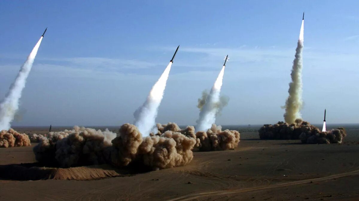 ترامپ کمتر از ۲۴ ساعت سه موضع درباره ایران گرفت؛ نقشه او پس از رد مذاکره از سوی ایران چه خواهد بود؟