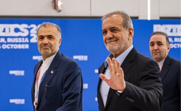 پیام نخستین حضور رسمی پزشکیان در بریکس؛ وحدت در مقابل یکجانبهگرایی پیام نخستین حضور رسمی پزشکیان در بریکس؛ وحدت در مقابل یکجانبهگرایی