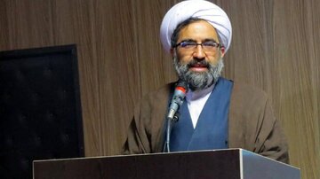 فوری/ شبکه خبر: جان باختن امام جمعه کازرون پس از سوء قصد به او فوری/ شبکه خبر: جان باختن امام جمعه کازرون پس از سوء قصد به او
