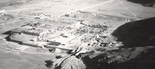 تختجمشید پیش از حفاری چه شکلی بود؟ / عکس + فیلم