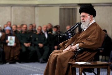 ایکس، حساب کاربری رهبر انقلاب به زبان عبری را تعلیق کرد ایکس، حساب کاربری رهبر انقلاب به زبان عبری را تعلیق کرد