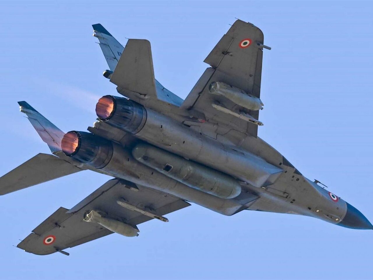 مقایسه MiG-29 و Su-27 / عکس