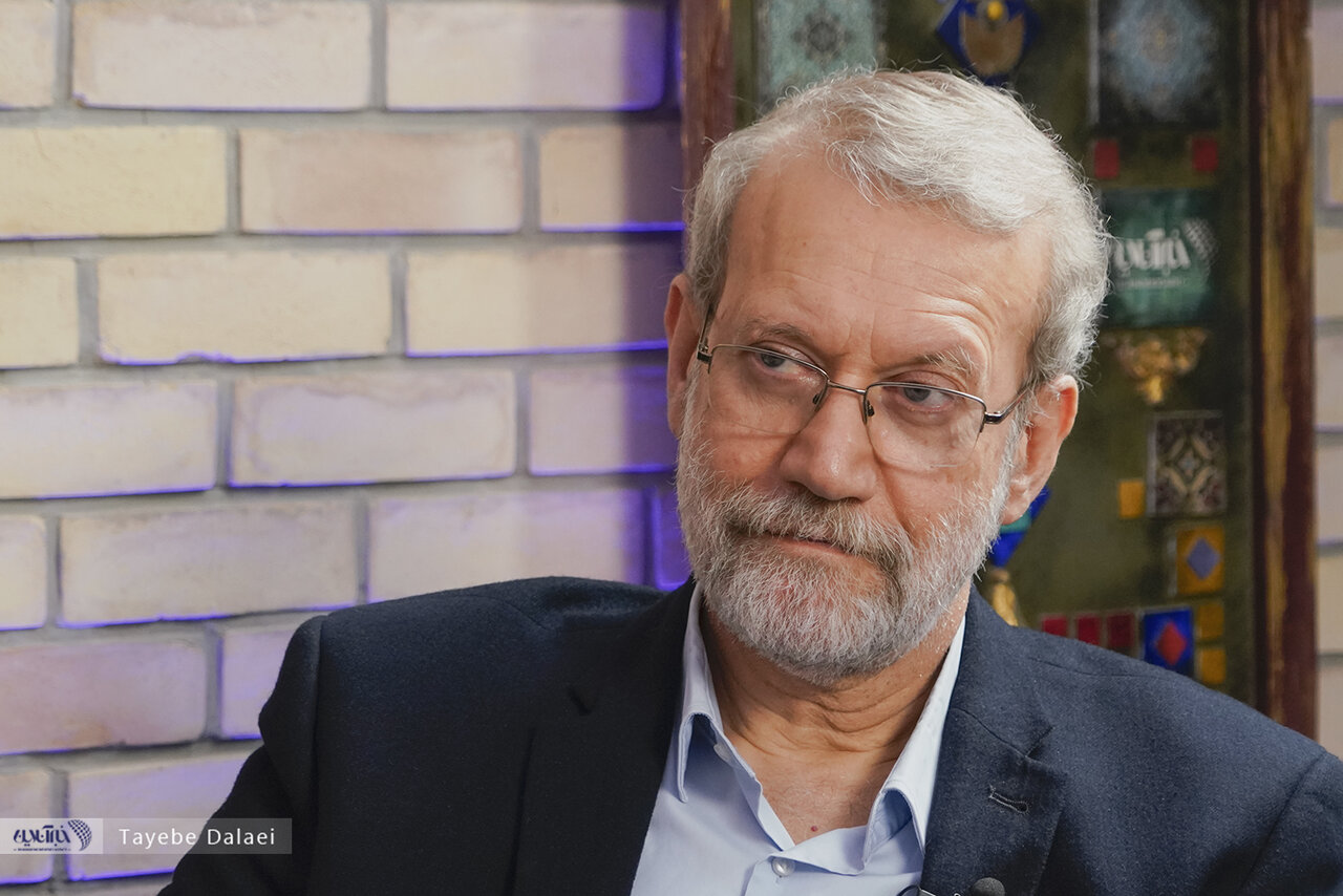 لاریجانی: مطلقاً پیشنهادی برای حضور در دولت نداشتم /راهحلی برای فیلترینگ پیدا کردند /گفتند مدیر و مدبر نیستم، ردصلاحیت شدم /مذاکرات رفع تحریم ضروریست