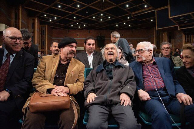 از راز ماندگاری شجریان تا رکورد زنی محسن چاوشی/ خوانندهای که گفت من مزدورم! /طنین خلیج فارس در تهران