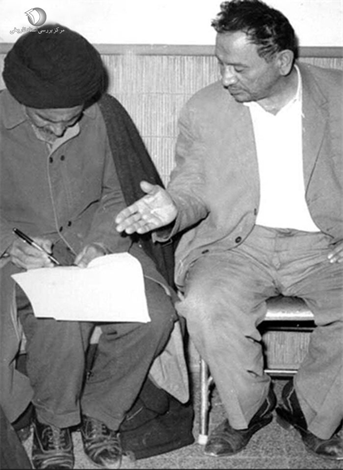 دلایل اتهامی طیب حاجرضایی چه بود؟/ گزارش لحظه به لحظه از اعدام طیب در ۱۱ آبان ۴۲ و آخرین وصیت او + عکس