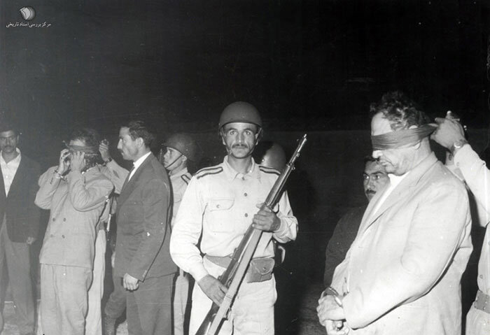 دلایل اتهامی طیب حاجرضایی چه بود؟/ گزارش لحظه به لحظه از اعدام طیب در ۱۱ آبان ۴۲ و آخرین وصیت او + عکس