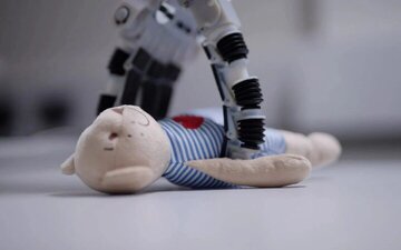 ربات خانهدار ساخته شد