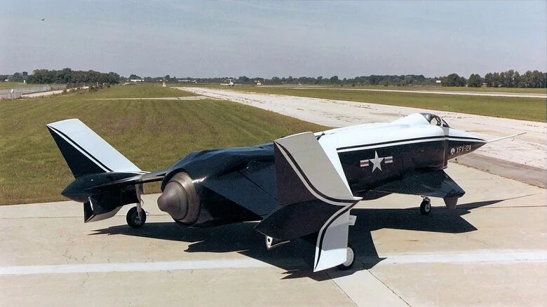 عجیبترین جنگنده های تاریخ جهان/ عکس