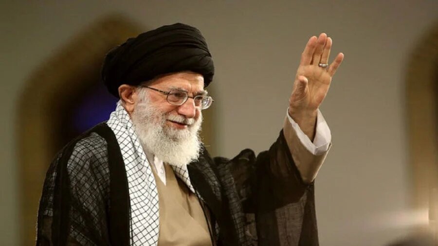 Supreme Leader: US, Zionist regime will receive jaw-breaking response