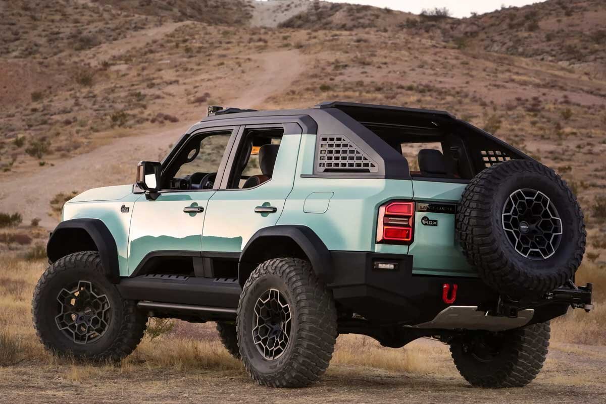 معرفی تویوتا لندکروزر پیکاپ روباز /عکس