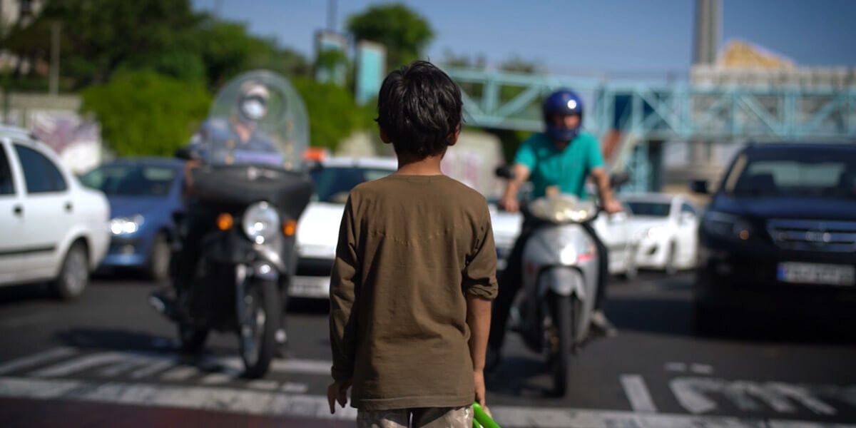 مسئولین شهر: کودکان کار در تهران کم شدهاند/ کارشناسان: کودک کار کم نشده جمعآوری آنها بیشتر شده