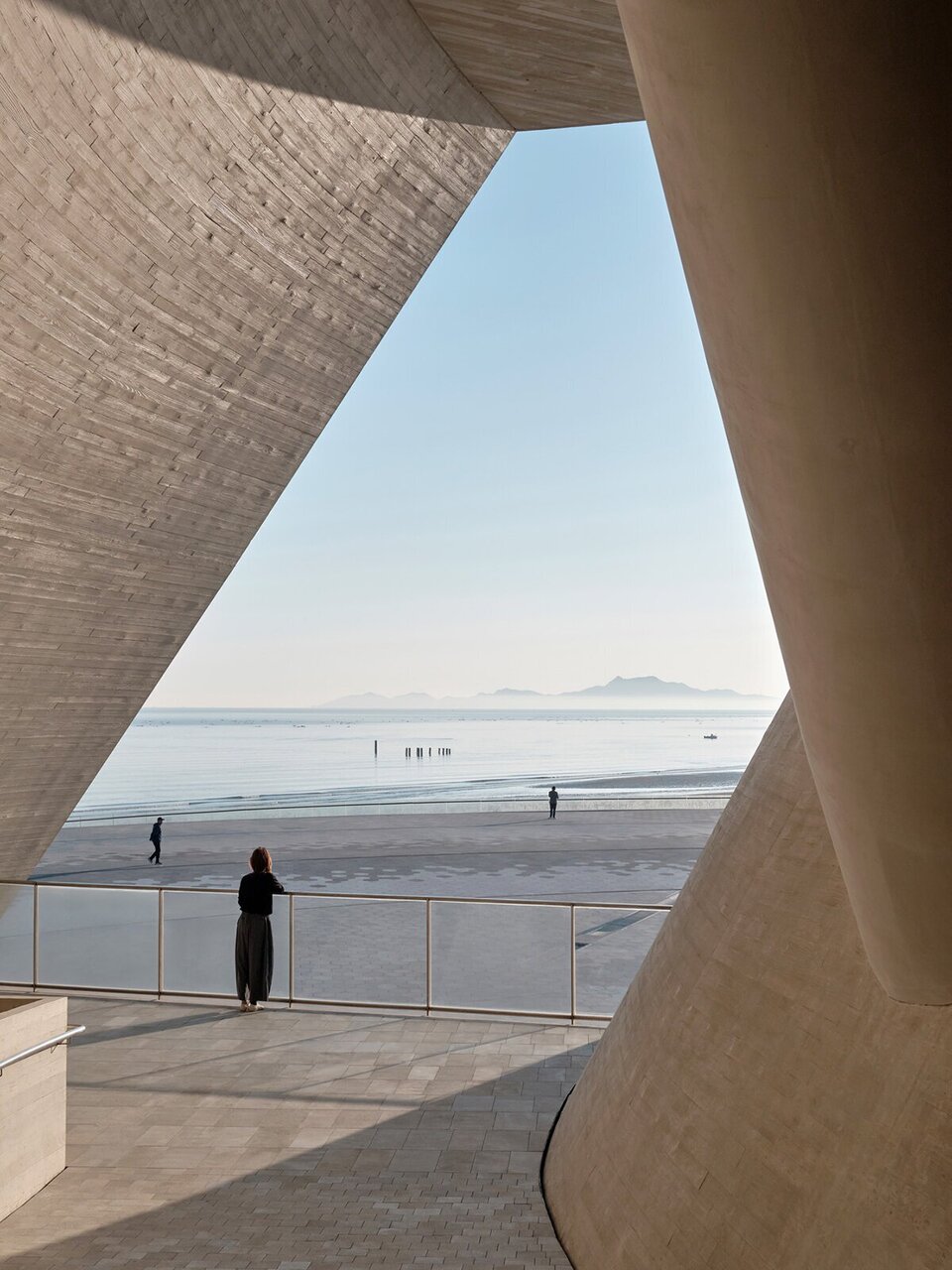 برج خورشید برج خورشید