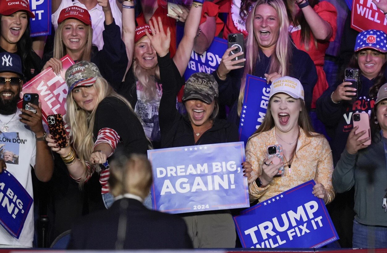بسیج «زنستیزان» پشت ترامپ!/آیا مردان آمریکایی از ترس هریس به ترامپ رأی دادند؟