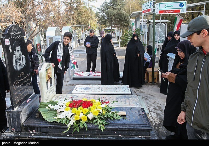 تصاویری از سالگرد شهید طهرانیمقدم در بهشت زهرا