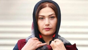 «لادن مستوفی» در ۵۲ سالگی/ عکس