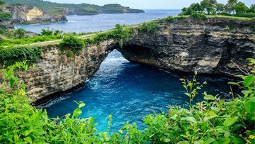 طبیعتگردی در تور بالی طبیعتگردی در تور بالی