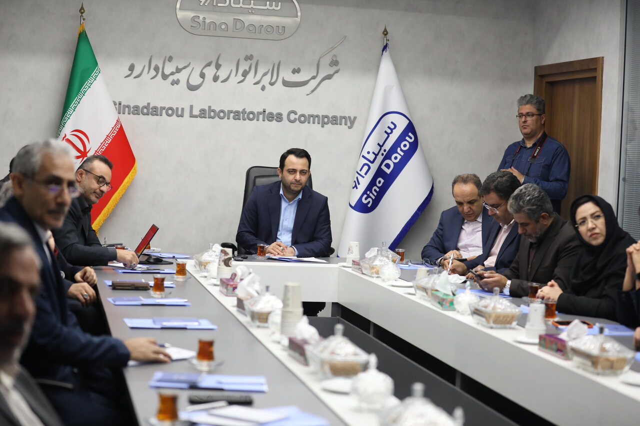 راهبرد بانک صادرات ایران رفع دغدغههای صنعت دارو است