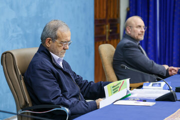 رفع فیلترینگ شاید در جلسه بعدی شورای عالی فضای مجازی/ پزشکیان: ادامه این روند با توجه به ایجاد نارضایتی مردم قابل قبول نیست رفع فیلترینگ شاید در جلسه بعدی شورای عالی فضای مجازی/ پزشکیان: ادامه این روند با توجه به ایجاد نارضایتی مردم قابل قبول نیست