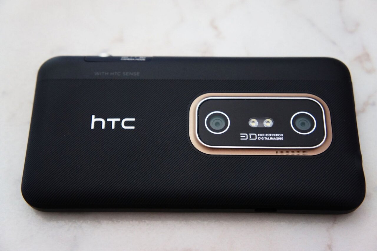 گوشی اچتیسی ایوو HTC Evo 3D