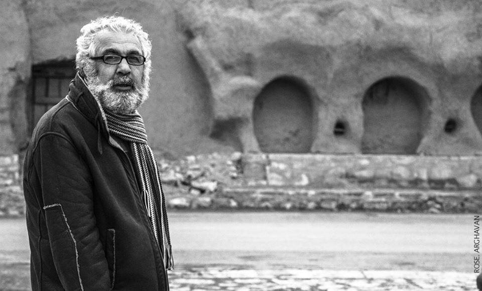 روزهایی که نمی‌توانستم سر تمرین بروم، گروهم به بیمارستان می‌آمدند و صحنه‌ها را توضیح می‌دادم/ روایت کوشک‌جلالی از روزهایی که بیماری‌ گریبانش را گرفت