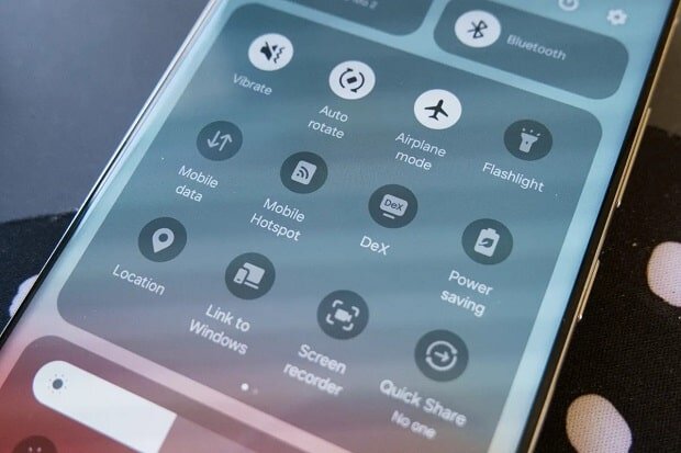 قابلیتی که گلکسی s۲۵ اولترا را از آیفون ۱۶ پرومکس جلو میاندازد!