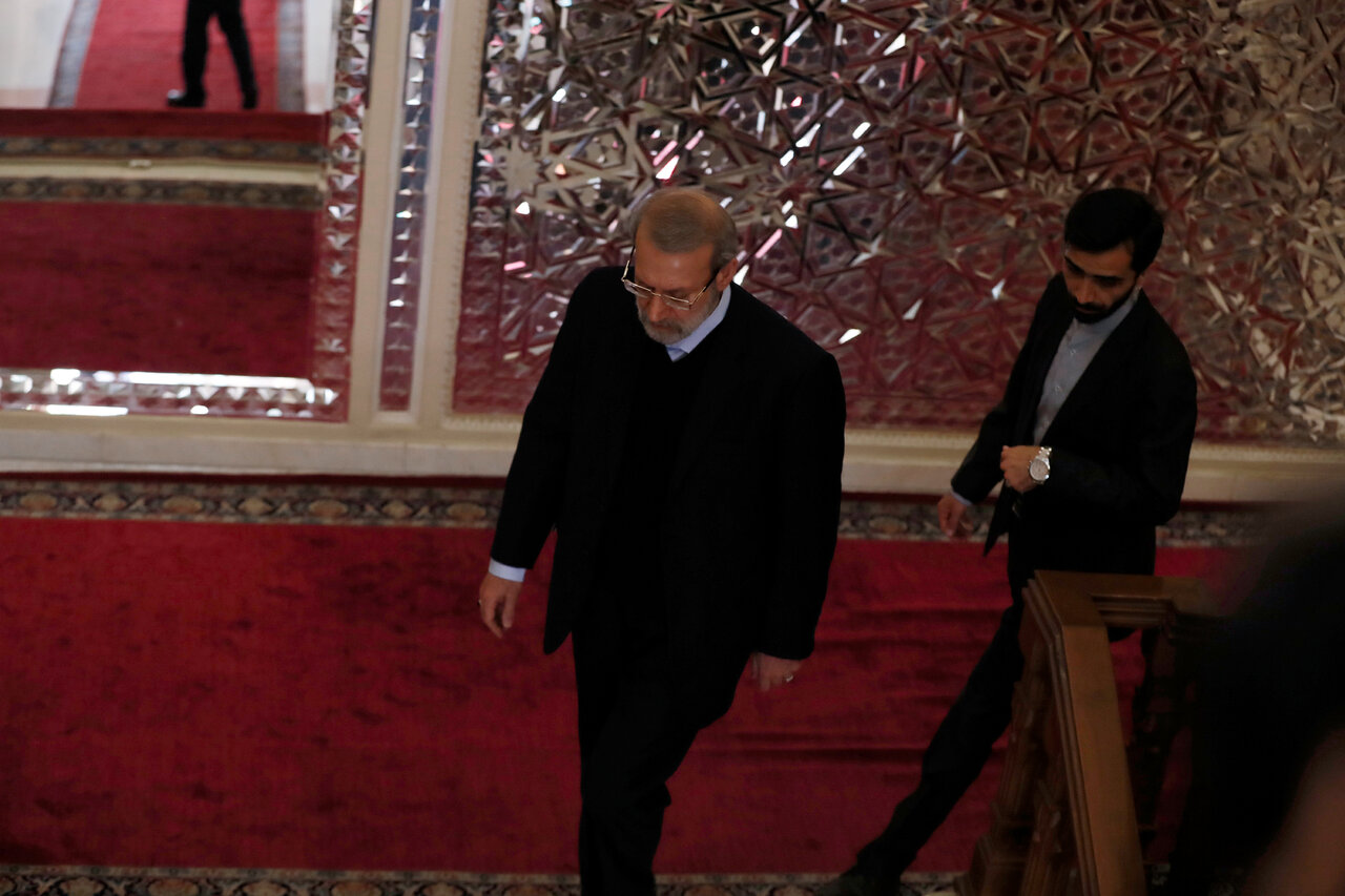 بازگشت پرقدرت لاریجانی به سیاست با یک «حکمِ ویژه» از سوی رهبری /دلواپسان نگران حضور «آقای فیلسوف» در دبیرخانه شورایعالی امنیت ملی