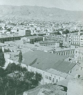 تهران قدیم| قطع پای یک لبو فروش در بیمارستان سینا