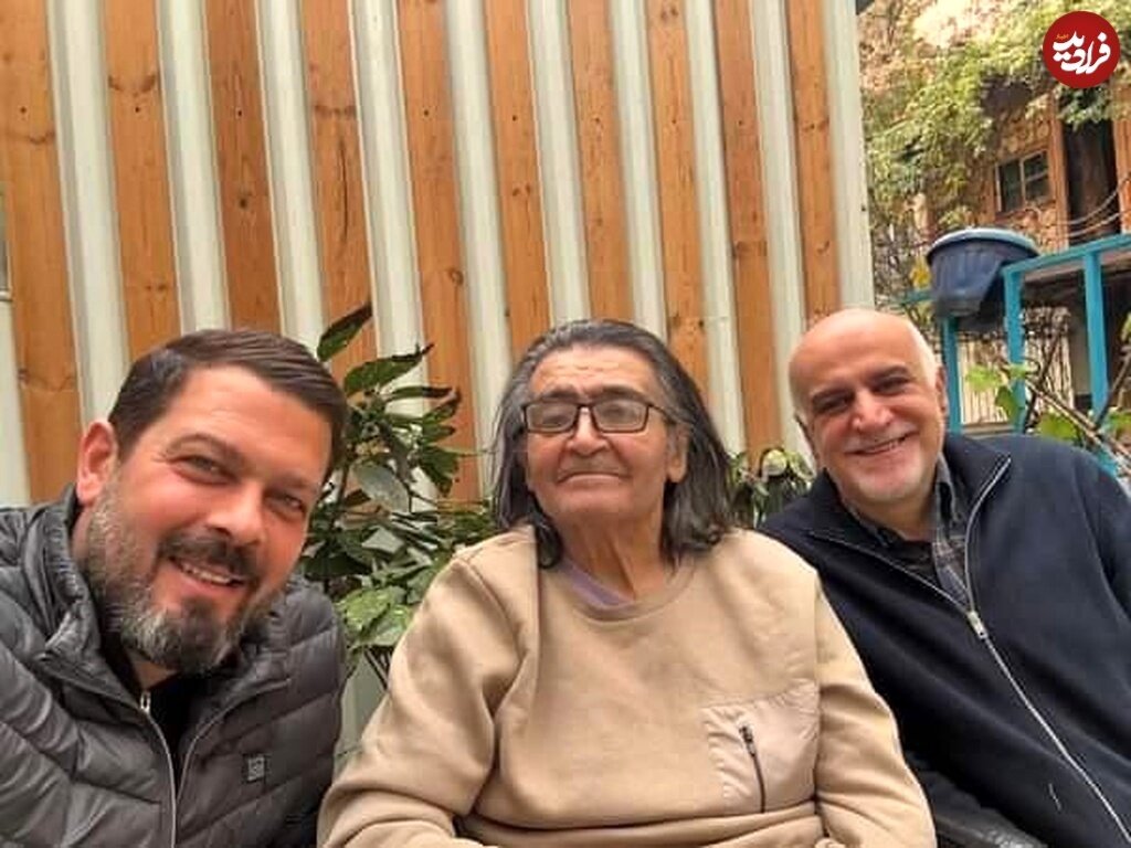 «رضا رویگری و پژمان بازغی» در ۷۷ و ۵۰ سالگی