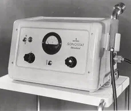 «سونوگرافی» چگونه کشف شد؟/ تصاویری از دستگاههای سونوگرافی در گذشت زمان