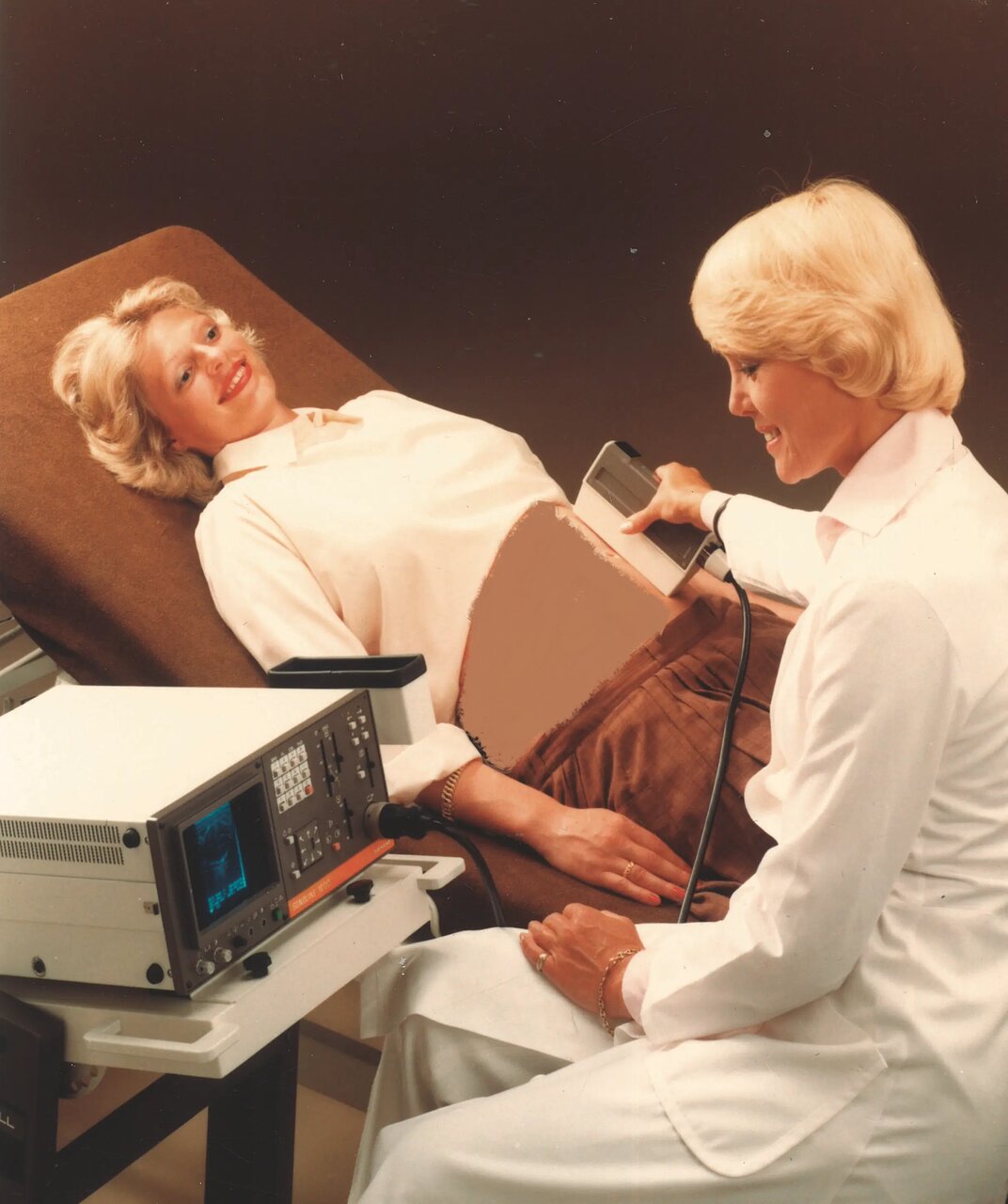 «سونوگرافی» چگونه کشف شد؟/ تصاویری از دستگاههای سونوگرافی در گذشت زمان