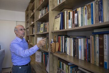 گفتند حمله صدام به ایران همه‌اش تقصیر مقالات تو بود! / از خواندن کتاب‌های پلیسی ترجمه امیر مجاهد و فرزان دلجو تا «سیم‌جین» کردن شمس‌الواعظین