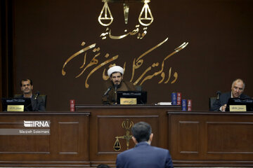 وعده یک قاضی ایرانی به منافقین /۲۰۰ عضو جدا شده از گروهک منافقین حاضر به شهادت شدند