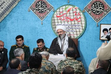 بسیج لشکر خداست و مدرسه عشق است و همین افتخار برای ما بس که در این لشکر و در این مدرسه حضور داریم