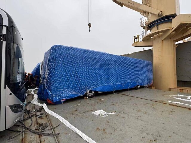 اتوبوسهای چینی بالاخره به تهران رسید/ عکس