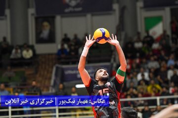 تصاویری از بازگشت هیجان والیبالی به سکوهای دورنالاریوواسی ارومیه