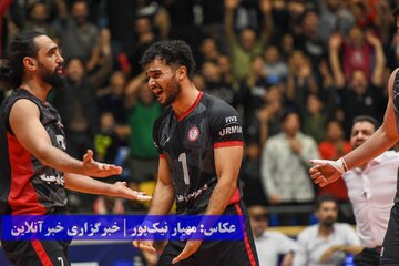 تصاویری از بازگشت هیجان والیبالی به سکوهای دورنالاریوواسی ارومیه