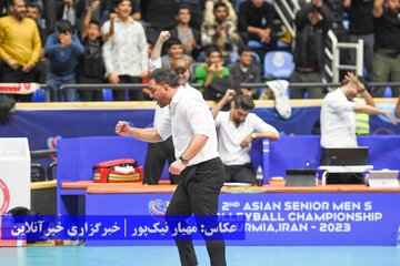 تصاویری از بازگشت هیجان والیبالی به سکوهای دورنالاریوواسی ارومیه