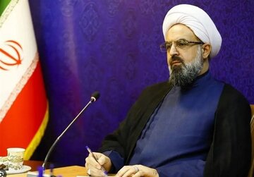 حمله تند جانشین کاظم صدیقی به شعار وفاق ملی دولت پزشکیان / به نام «وفاق»، بی‌حجابی، رقص و مشروب در حال اجراست!