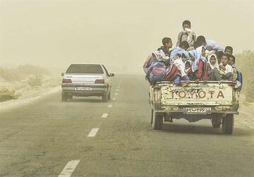 ترک تحصیل دانشآموزان روستایی به دلیل مشکل رفتوآمد!/ درخواست بازنگری فوری در آییننامه اجرایی حملونقل دانشآموزان