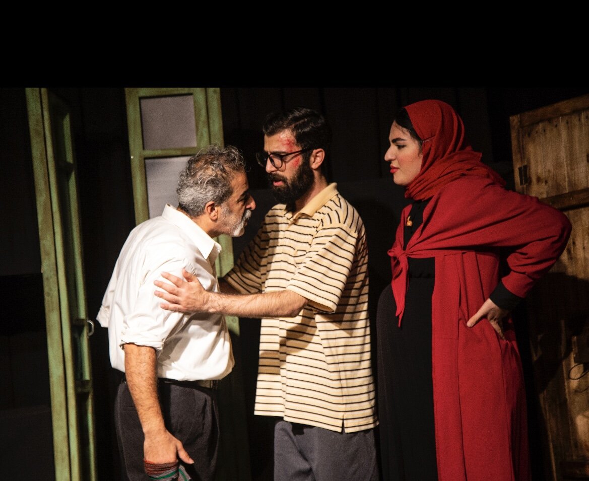 ۱۰۰ نفر عکاس و خبرنگاران سی پنجمین جشنواره تئاتر کردستان را پوشش خبری میدهند