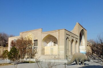 اگر برای دو روز آینده قصد داشتید به این مکانها در تهران بروید دست نگه دارید؛ تعطیل شد