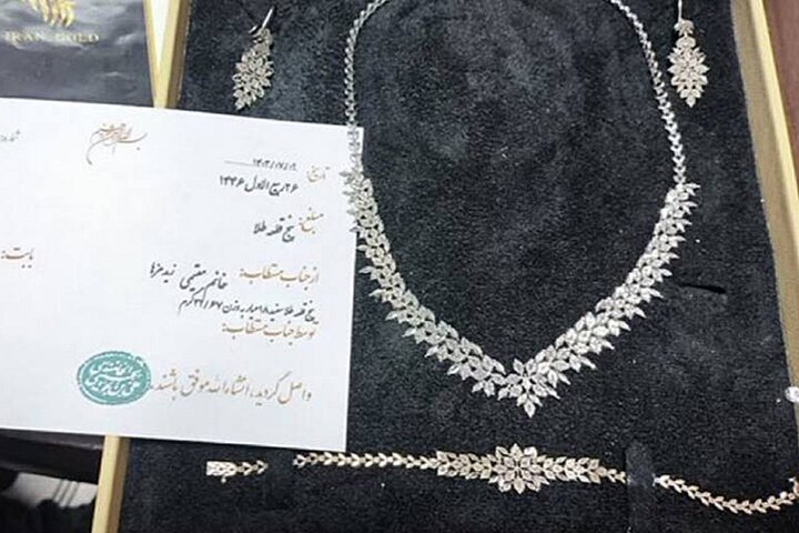 گران ترین سرویس های طلا که مردم ایران برای غزه و لبنان گلریزان کردند