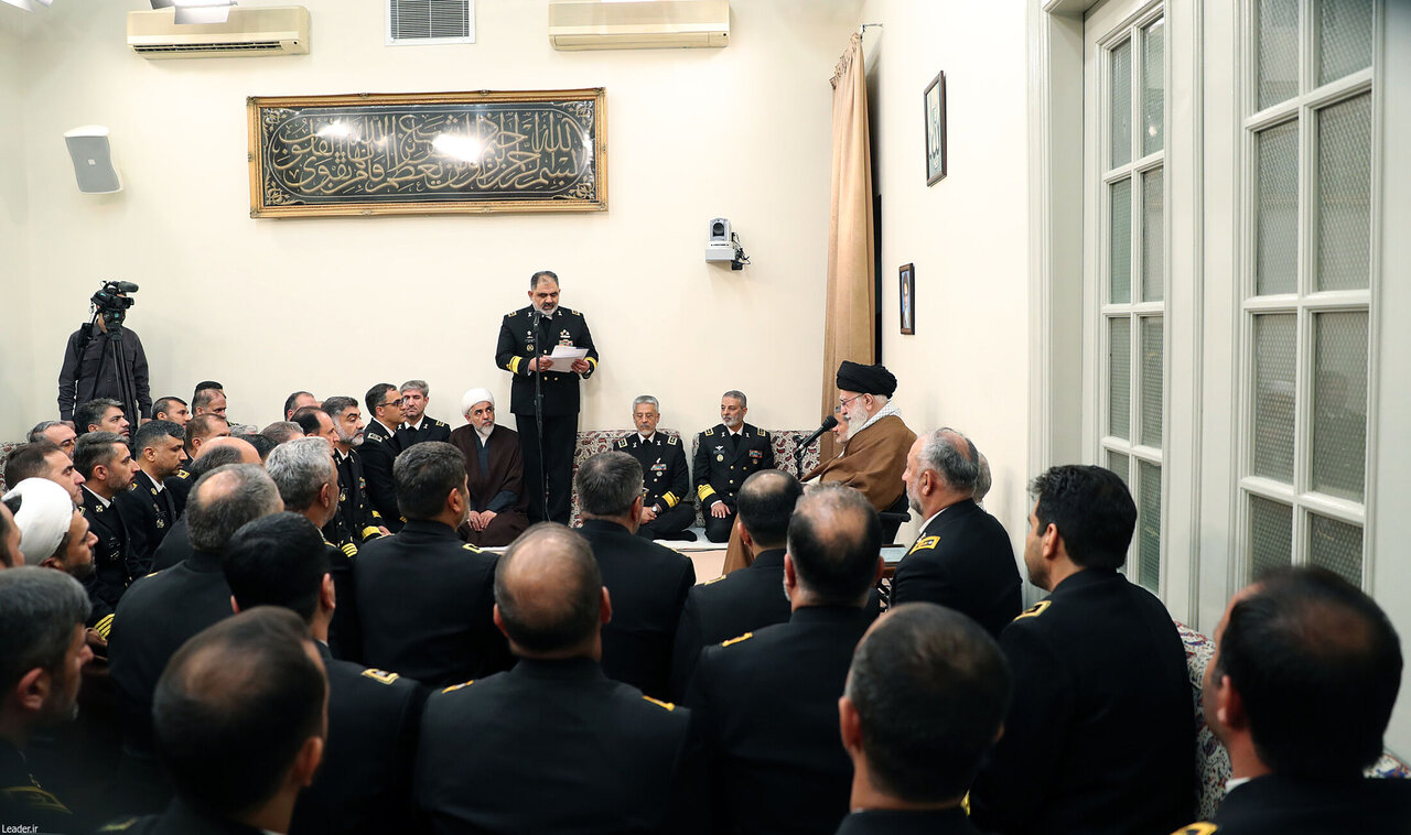 فرمان رهبر انقلاب به نیروهای مسلح: مهمترین وظیفه افزایش آمادگی و توان رزم است