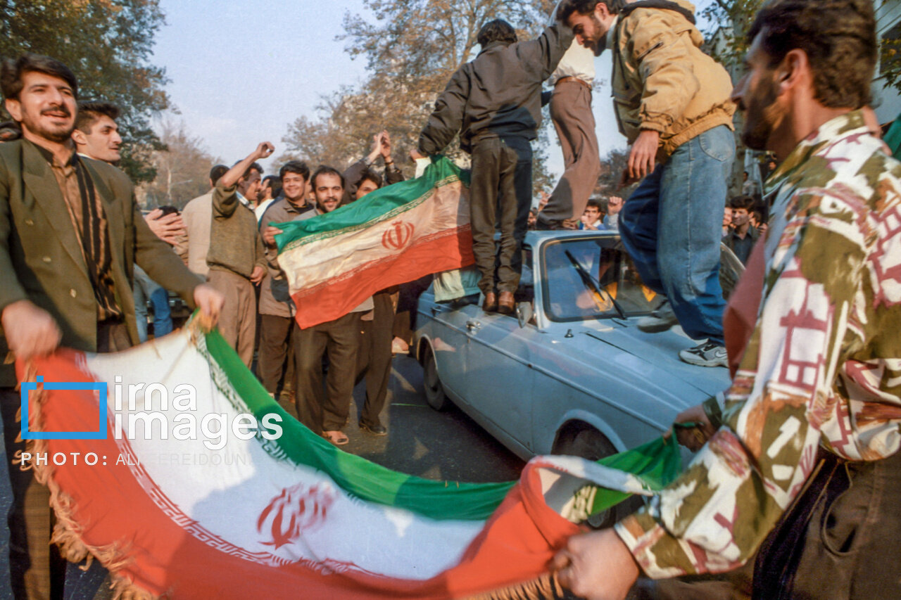 جشن صعود تاریخی فوتبال ایران - ۸ آذر ۱۳۷۶