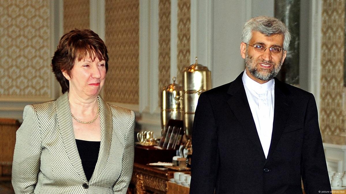 مروری بر دو دهه تلاش ایران برای اثبات کاربرد صلحآمیز و غیرنظامی انرژی هستهای/ مذاکرات در چه سطحی برگزار شد؟