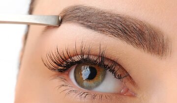 راز ابروهای پرپشت و طبیعی: هر آنچه باید درباره کاشت ابرو بدانید راز ابروهای پرپشت و طبیعی: هر آنچه باید درباره کاشت ابرو بدانید