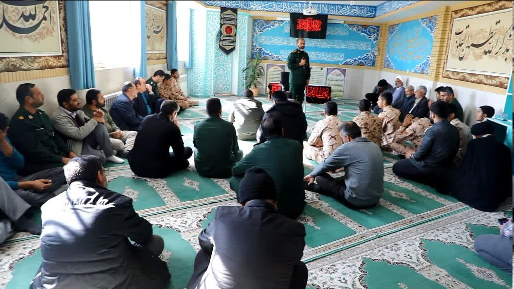 تجلیل از خادمان اربعین در سپاه قمربنی هاشم علیه السلام چهارمحال وبختیاری