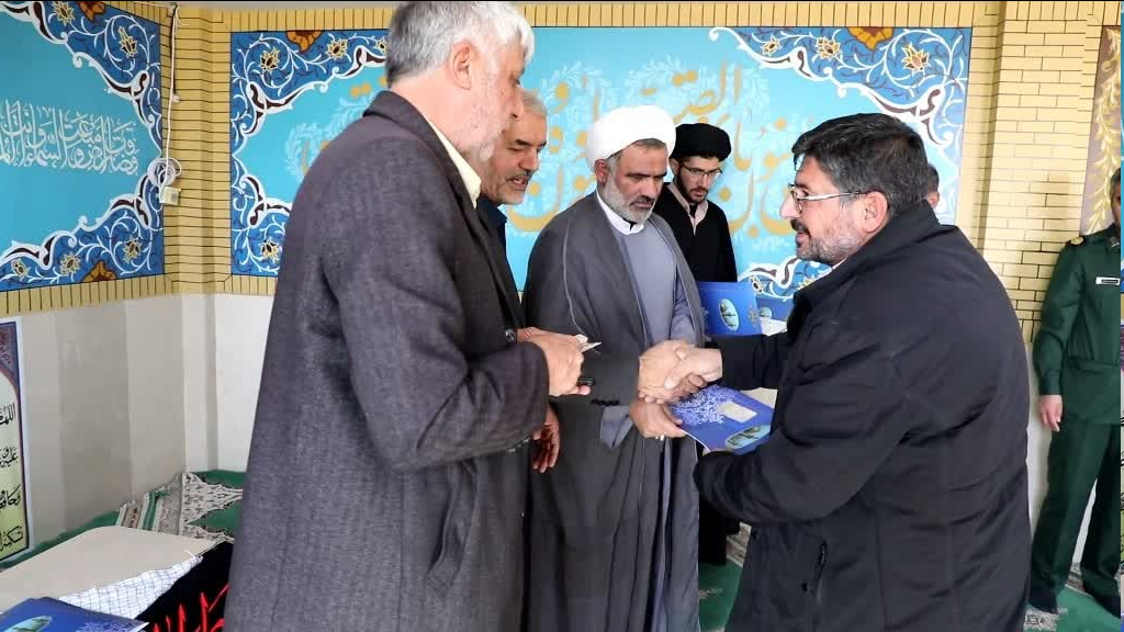 تجلیل از خادمان اربعین در سپاه قمربنی هاشم علیه السلام چهارمحال وبختیاری