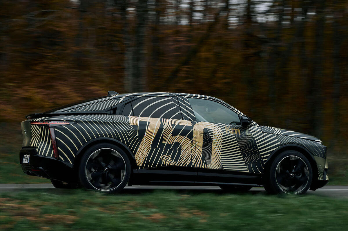 اولین تصاویر خودروی جدید فرانسویها منتشر شد /عکس